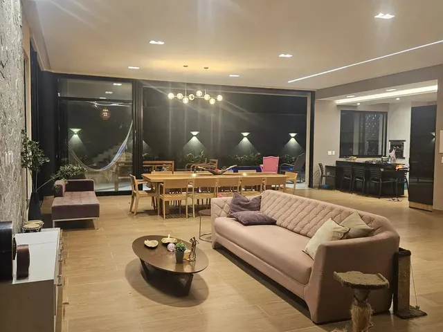 Imagem 10: Imóvel para Venda Tem 450 Metros Quadrados com 5 Quartos em Cidade Alpha - Eusébio - Ce