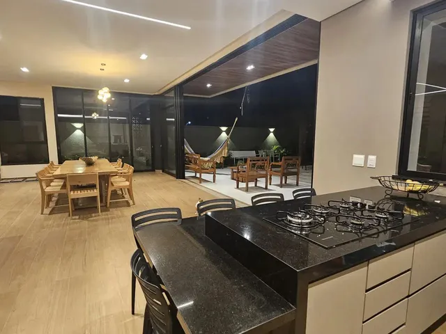 Imagem 15: Imóvel para Venda Tem 450 Metros Quadrados com 5 Quartos em Cidade Alpha - Eusébio - Ce
