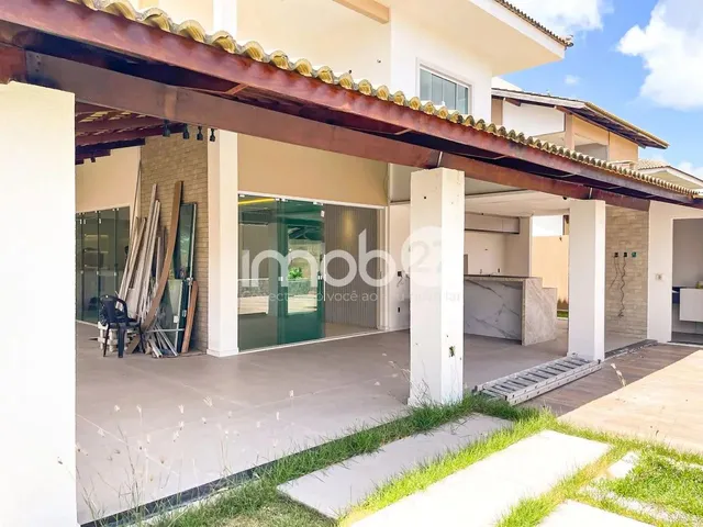 Imagem 2: Casa em Condomínio para Venda em Eusébio, Centro, 4 Dormitórios, 4 Suítes, 5