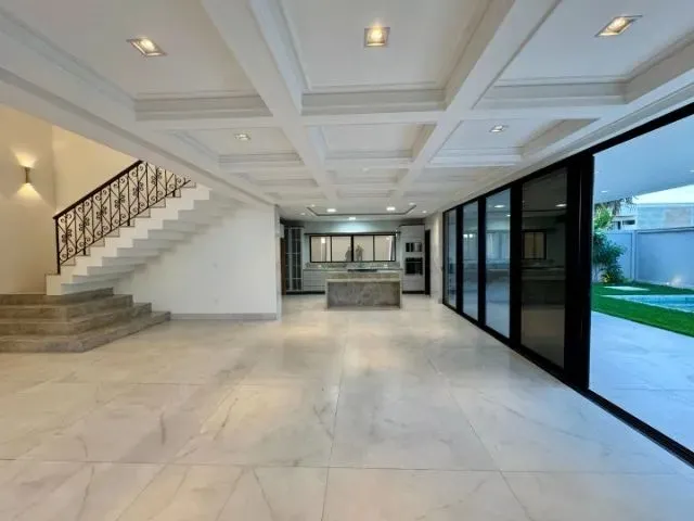 Imagem 3: Casa na Cidade Alpha com 05 Suítes, 350M2