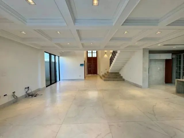 Imagem 16: Casa na Cidade Alpha com 05 Suítes, 350M2