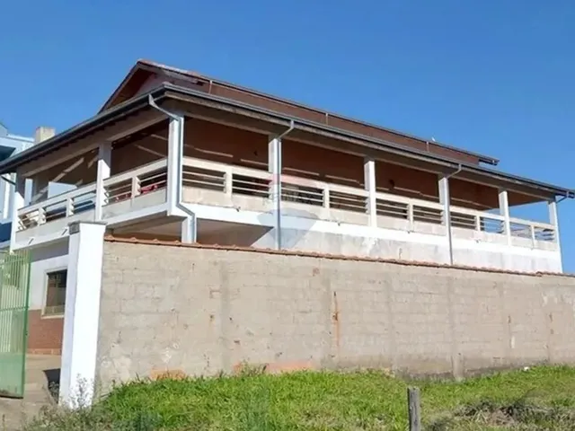 Imagem 5: Casa À Venda, com 4 Quartos, Sendo 2 Suítes, Ampla Varanda, Ampla Área Aberta E