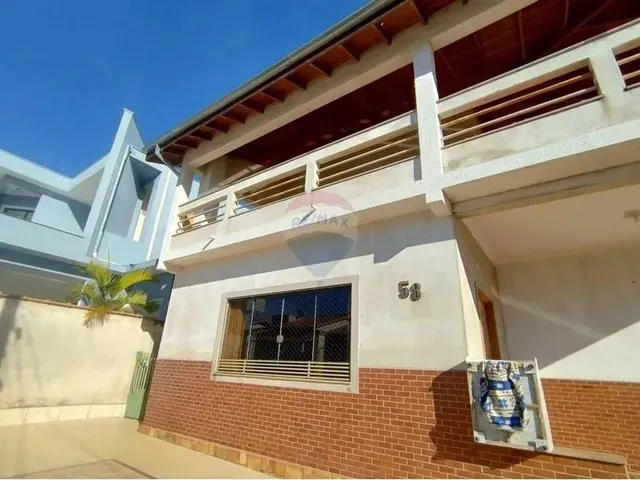Imagem 7: Casa À Venda, com 4 Quartos, Sendo 2 Suítes, Ampla Varanda, Ampla Área Aberta E