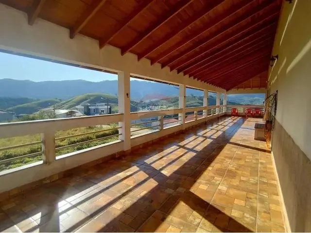 Imagem 8: Casa À Venda, com 4 Quartos, Sendo 2 Suítes, Ampla Varanda, Ampla Área Aberta E