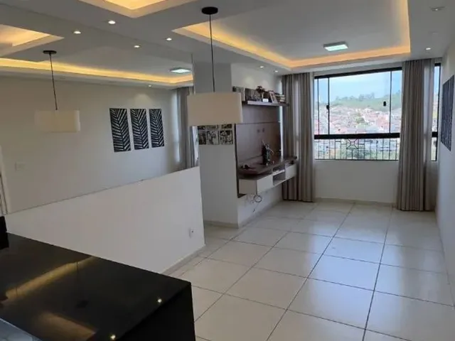 Imagem: O apartamento possui 2 Dormitórios, 1 Banheiro, 1 Vaga na