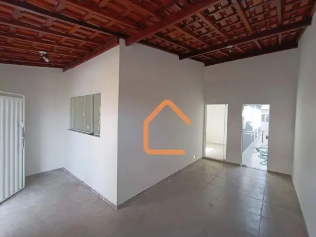 Imagem: Casa com 2 Dormitórios À Venda, 105 M²