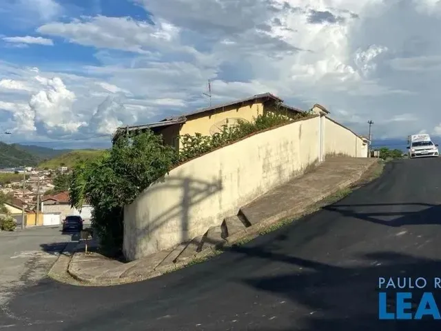 Imagem 2: Sobrado - Monte Verde - Mg