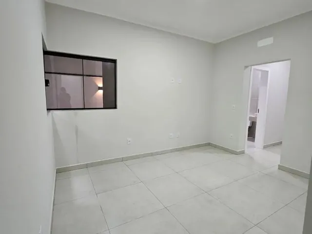 Imagem 9: Casa Moderna em Pouso Alegre com Alto Padrão de Acabamento e Excelente Localização