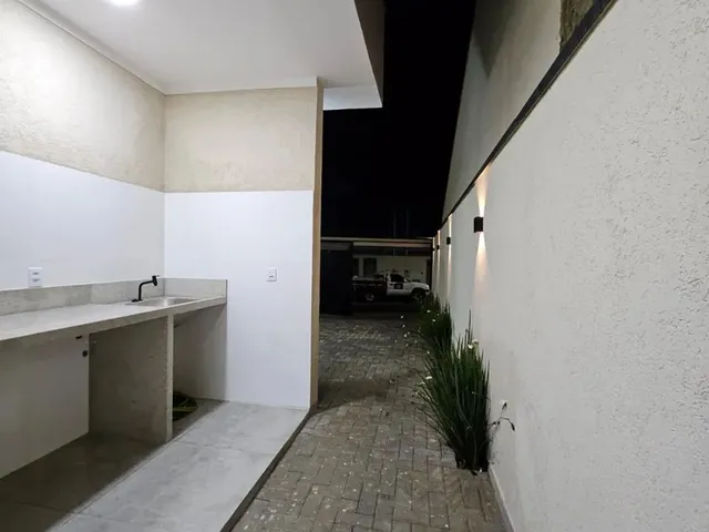 Imagem 10: Casa Moderna em Pouso Alegre com Alto Padrão de Acabamento e Excelente Localização
