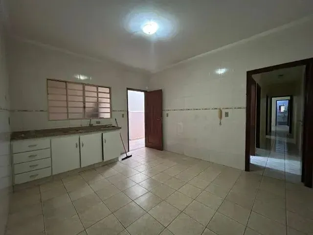 Imagem 9: Excelente Casa a Venda em Passos com Parcelas