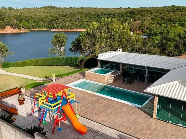 Imagem: Casa À Venda em Condomínio Península