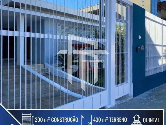 Imagem: Casa com 4 Dormitórios À Venda, 200 M²