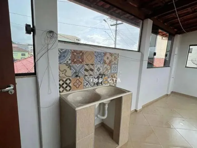 Imagem 3: Casa com 3 Dormitórios À Venda, 80 M² por R$ 360.000,00 - Congonhal - Congonhal/Mg