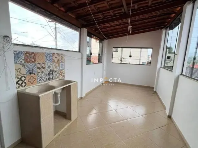Imagem 4: Casa com 3 Dormitórios À Venda, 80 M² por R$ 360.000,00 - Congonhal - Congonhal/Mg