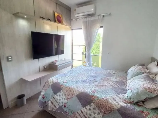 Imagem 4: Casa com 3 Dormitórios À Venda, 281 M² por R$ 950.000,00 - Pousada dos Campos III