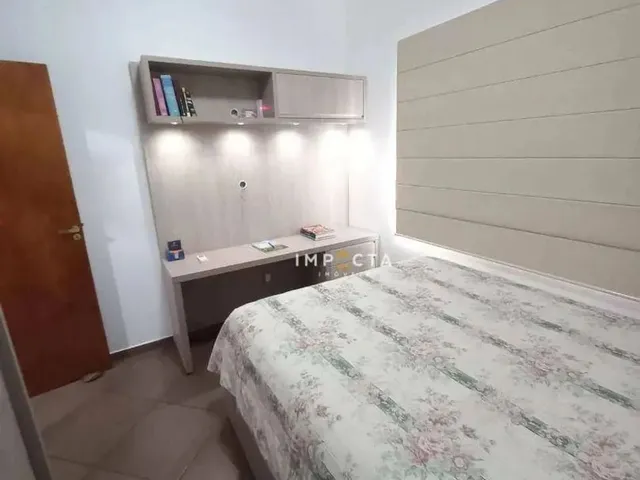 Imagem 12: Casa com 3 Dormitórios À Venda, 281 M² por R$ 950.000,00 - Pousada dos Campos III