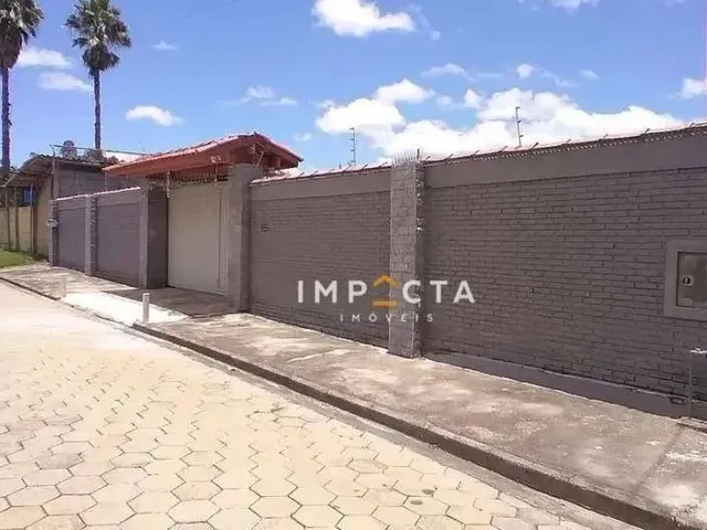 Imagem: Casa com 3 Dormitórios À Venda, 212 M²