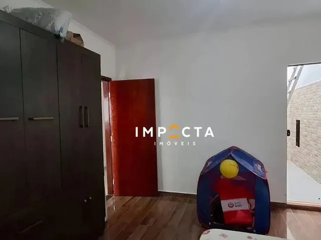 Imagem 2: Casa com 3 Dormitórios À Venda, 147 M² por R$ 700.000,00 - Árvore Grande - Pouso