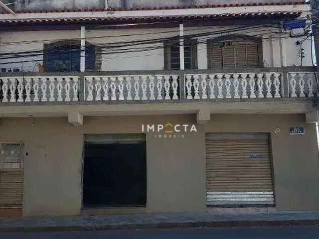 Imagem: Casa com 3 Dormitórios À Venda, 250 M²