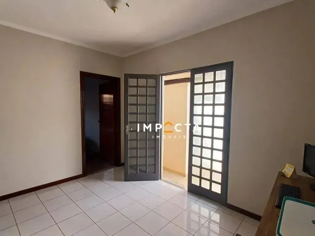 Imagem 1: Casa com 3 Dormitórios À Venda, 110 M² por R$ 790.000,00 - Nova Pouso Alegre - Pouso