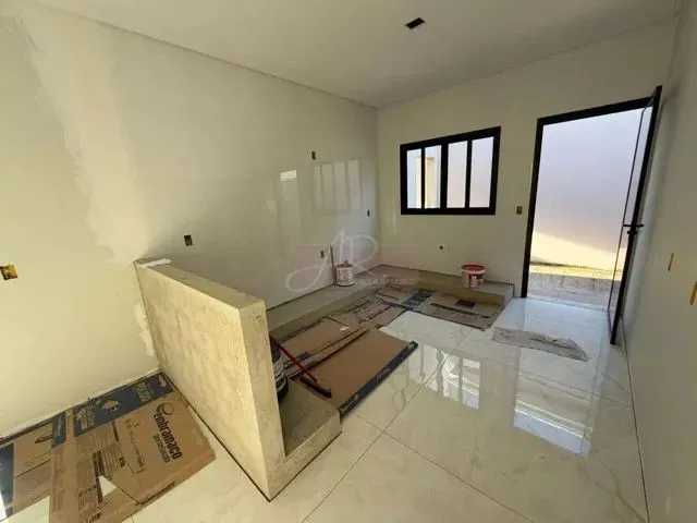 Imagem 11: Casa com Excelente Localização e Acabamento!
