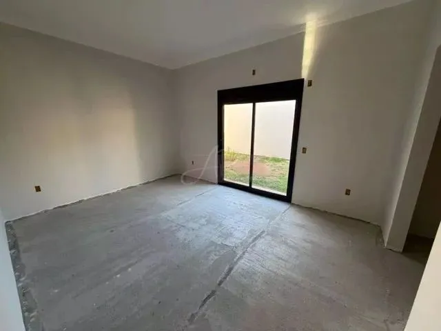Imagem 14: Casa com Excelente Localização e Acabamento!