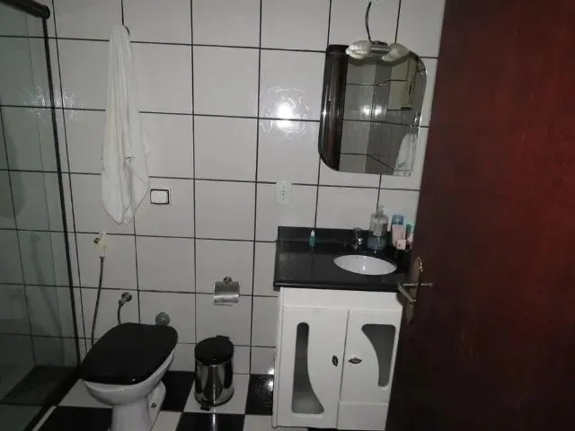 Imagem 16: Excelente Oportunidade - Casa a Venda no Bairro Park do Retiro em...
