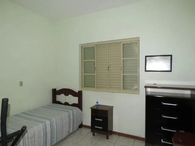 Imagem 6: Excelente Oportunidade - Casa a Venda no Bairro Park do Retiro em...