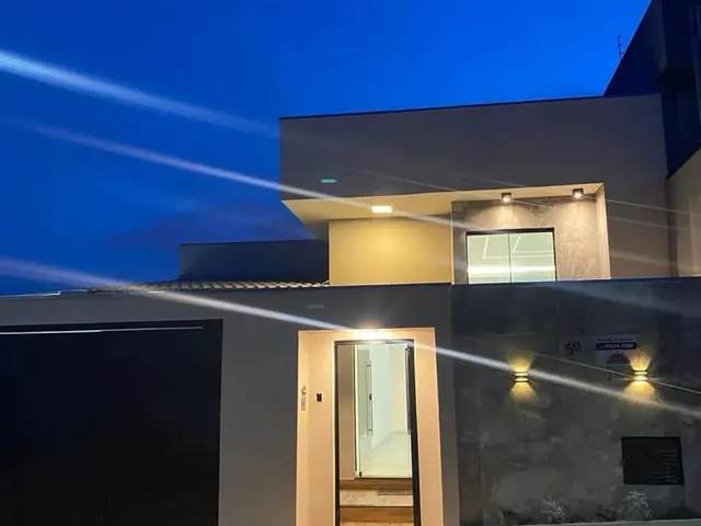 Imagem: Casa Lindérrima, Lote Inteiro !