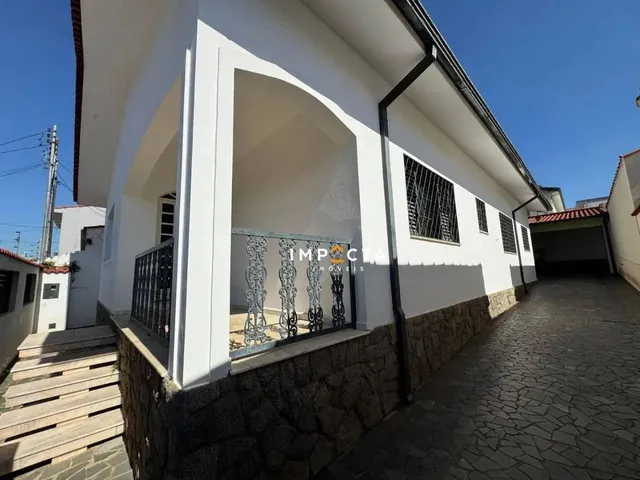 Imagem: Casa com 5 Dormitórios À Venda, 195 M²