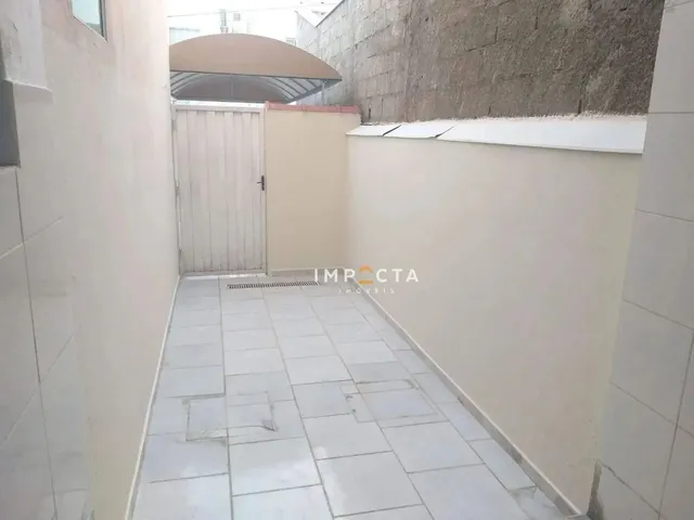 Imagem 2: Apartamento com 2 Dormitórios À Venda, 60 M² por R$ 220.000,00 - Pão de Açúcar