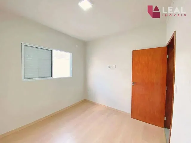 Imagem 5: Casa com 3 Dormitórios À Venda, 114 M² por R$ 530.000,00 - Pousada do Sol - Pouso