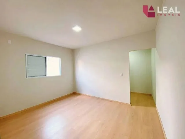 Imagem 3: Casa com 3 Dormitórios À Venda, 114 M² por R$ 530.000,00 - Pousada do Sol - Pouso