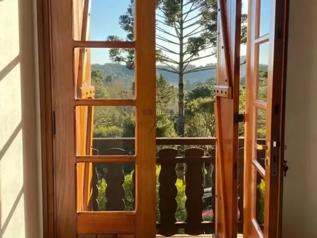 Imagem 10: Casa - Monte Verde - 3 Dormitórios - 2.630M²