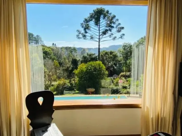 Imagem 9: Casa - Monte Verde - 3 Dormitórios - 2.630M²