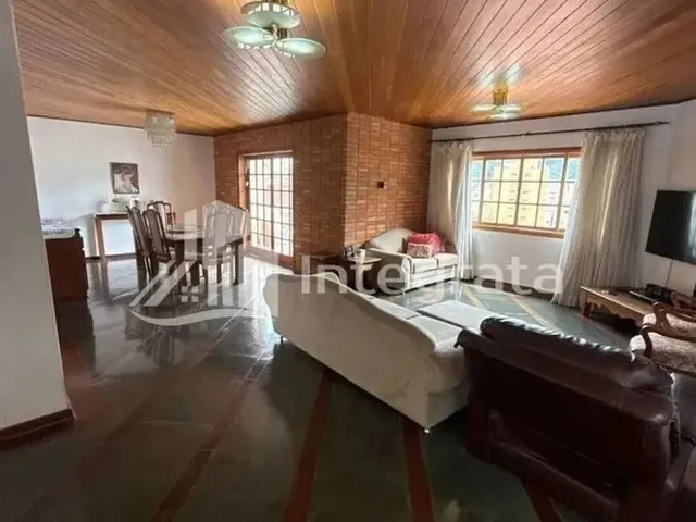 Imagem 2: Casa com 3 Dormitórios À Venda, 377 M² - Centro - Poços de Caldas/Mg