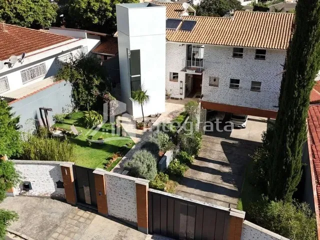 Imagem: Casa com 3 Dormitórios À Venda, 329 M²