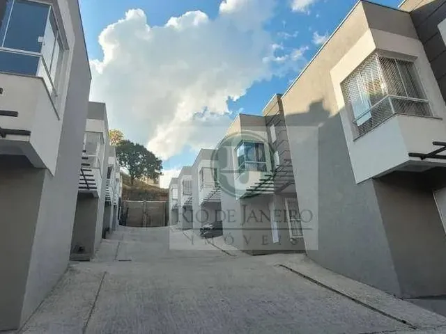 Imagem: Casa com 2 Dormitórios À Venda, 85 M²