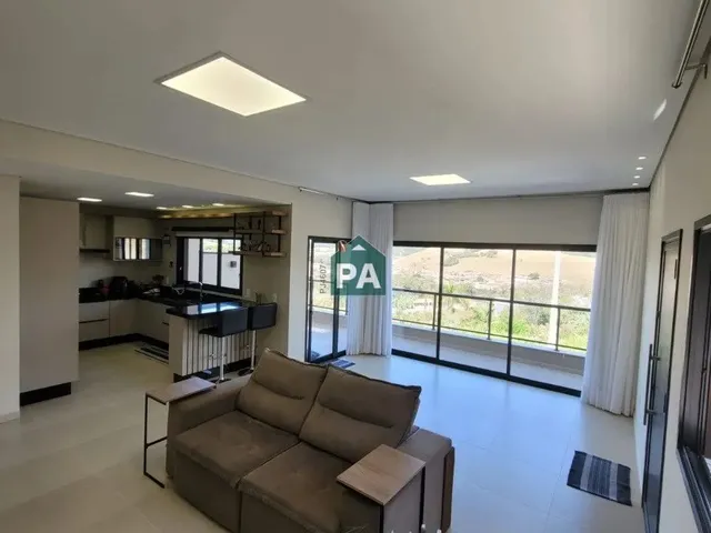 Imagem 5: Casa À Venda com 02 Quartos, 199,72 M², Jardim Imperial - Poços de Caldas/Mg