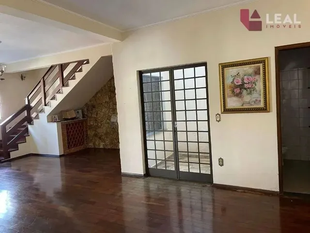 Imagem 6: Casa com 4 Dormitórios À Venda, 309 M² por R$ 900.000,00 - Centro - Pouso Alegre/Mg