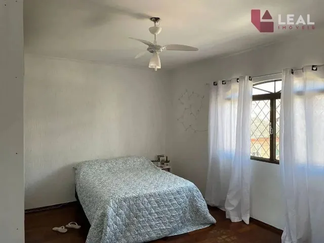 Imagem 12: Casa com 4 Dormitórios À Venda, 309 M² por R$ 900.000,00 - Centro - Pouso Alegre/Mg