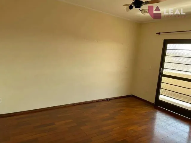 Imagem 3: Casa com 4 Dormitórios À Venda, 309 M² por R$ 900.000,00 - Centro - Pouso Alegre/Mg