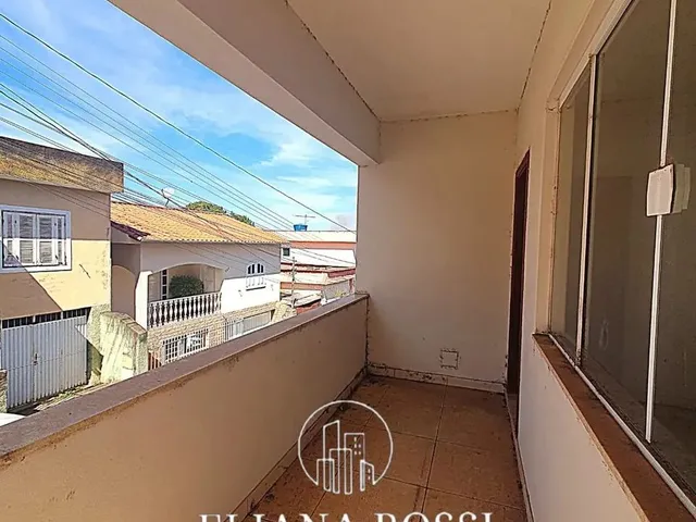Imagem: Casa com 3 Quartos À Venda em Varginha