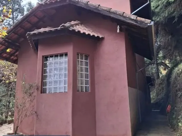 Imagem: Casa À Venda em Gonçalves-Mg
