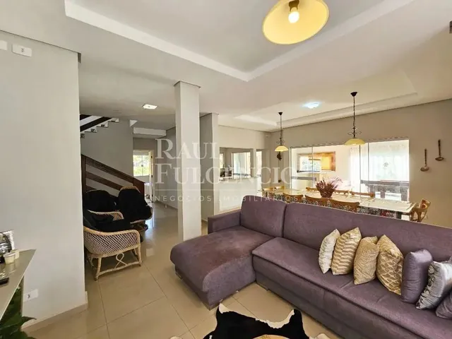 Imagem: Sobrado Beira do Lago no Ecovillas
