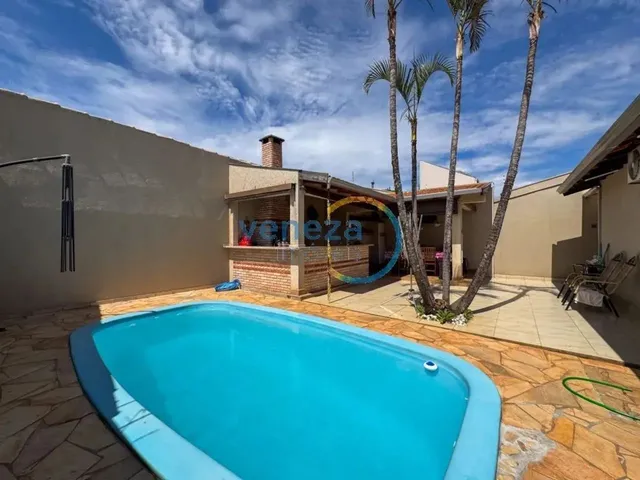 Imagem: Casa Residencial com 3 Quartos para Alugar