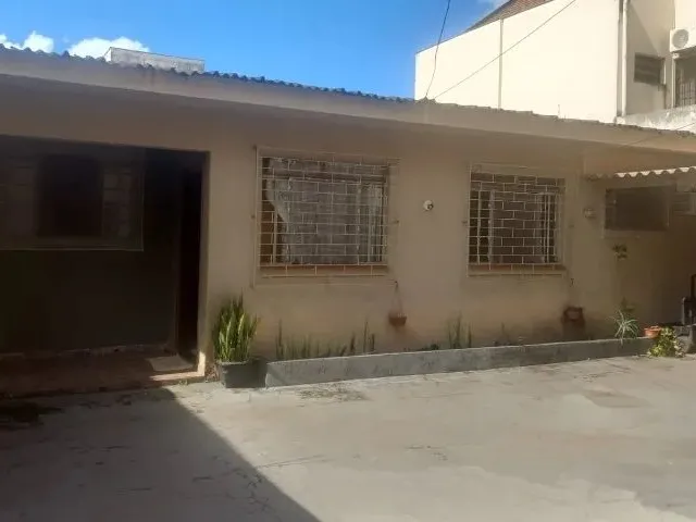 Imagem: Casa Área Central Londrina - 2 Quartos