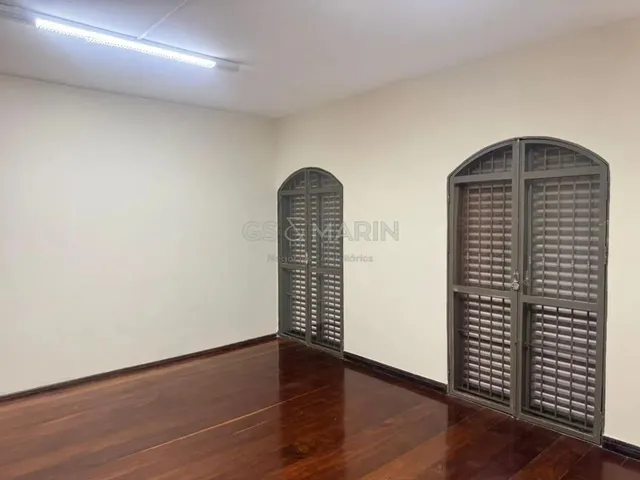 Imagem 9: Casa para Alugar em Londrina, Bancários, com 3 Quartos, com 220 M²