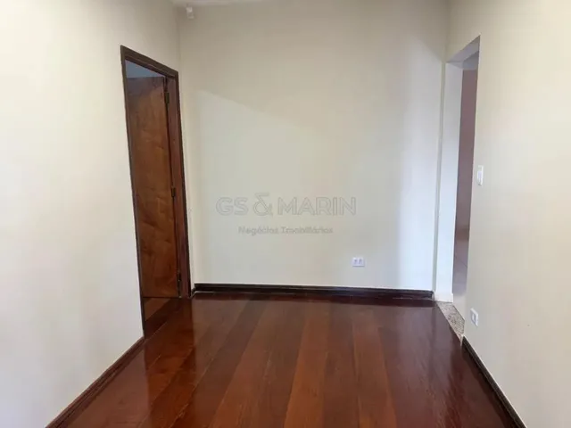 Imagem 7: Casa para Alugar em Londrina, Bancários, com 3 Quartos, com 220 M²