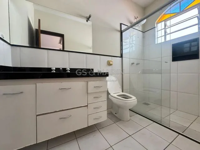 Imagem 11: Casa para Alugar em Londrina, Bancários, com 3 Quartos, com 220 M²